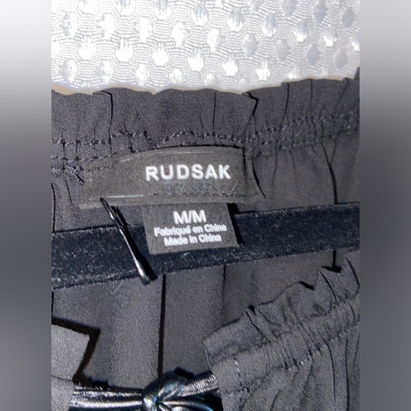 Women’s RUDSAK flowy semi sheer black blouse size medium‎ - Picture 5 of 14